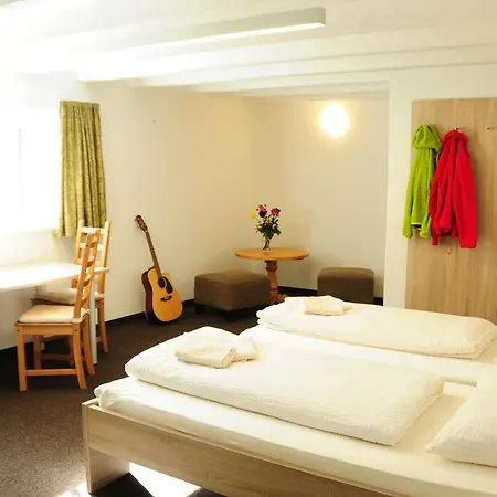 Bed & Breakfast Haus Gaues